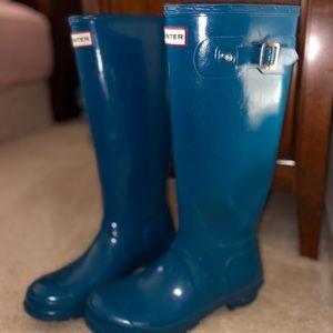 HUNTER RAIN BOOTS